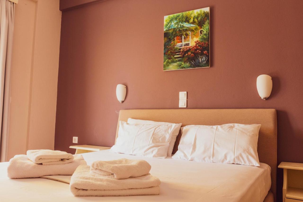 Apagio Apartments Mikros Gialos Dış mekan fotoğraf