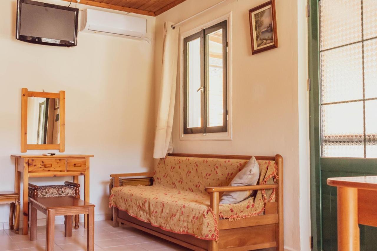 Apagio Apartments Mikros Gialos Dış mekan fotoğraf