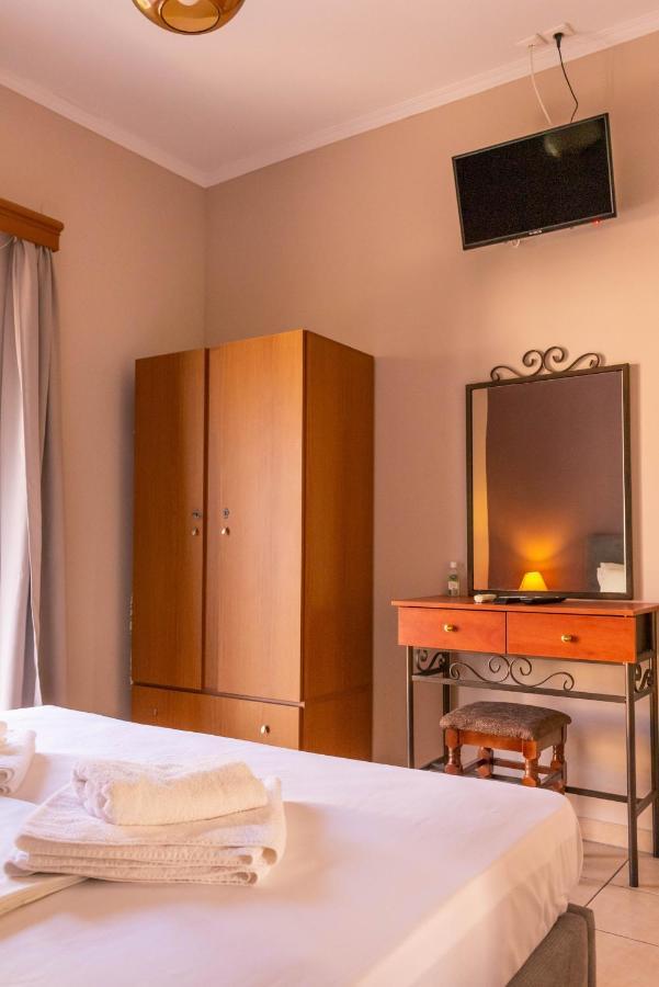 Apagio Apartments Mikros Gialos Dış mekan fotoğraf