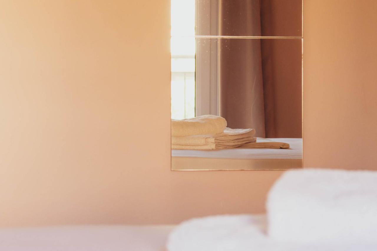 Apagio Apartments Mikros Gialos Dış mekan fotoğraf